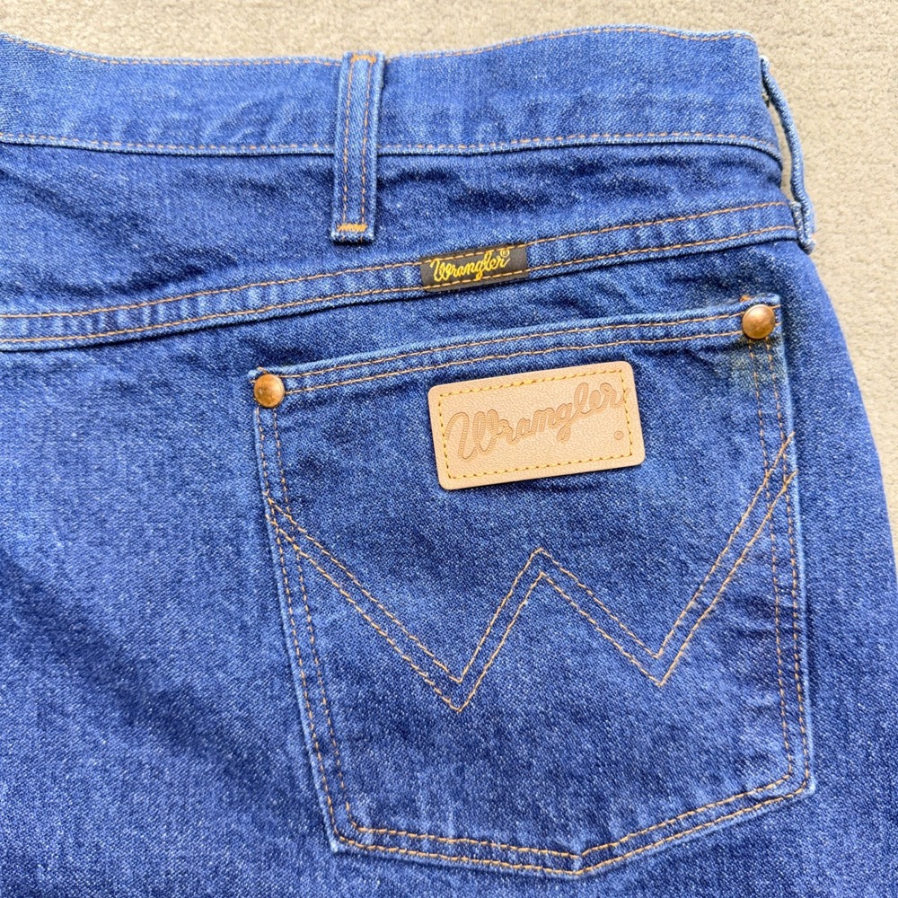 Vtg Wrangler Cowboy Cut Mens Indigo Blue Denim Jeans Work Ranch Discressed 42x33